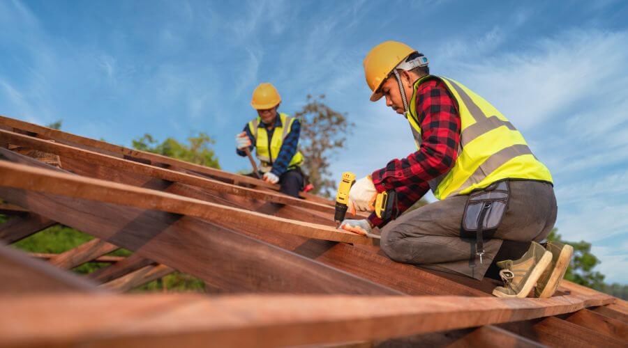 Professional Flat Roofing Installation services in Markham, TX